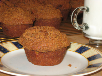banana crumb muffins