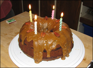 Caramel Apple Coffee Cake
